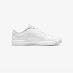 Nike Court Royale 2